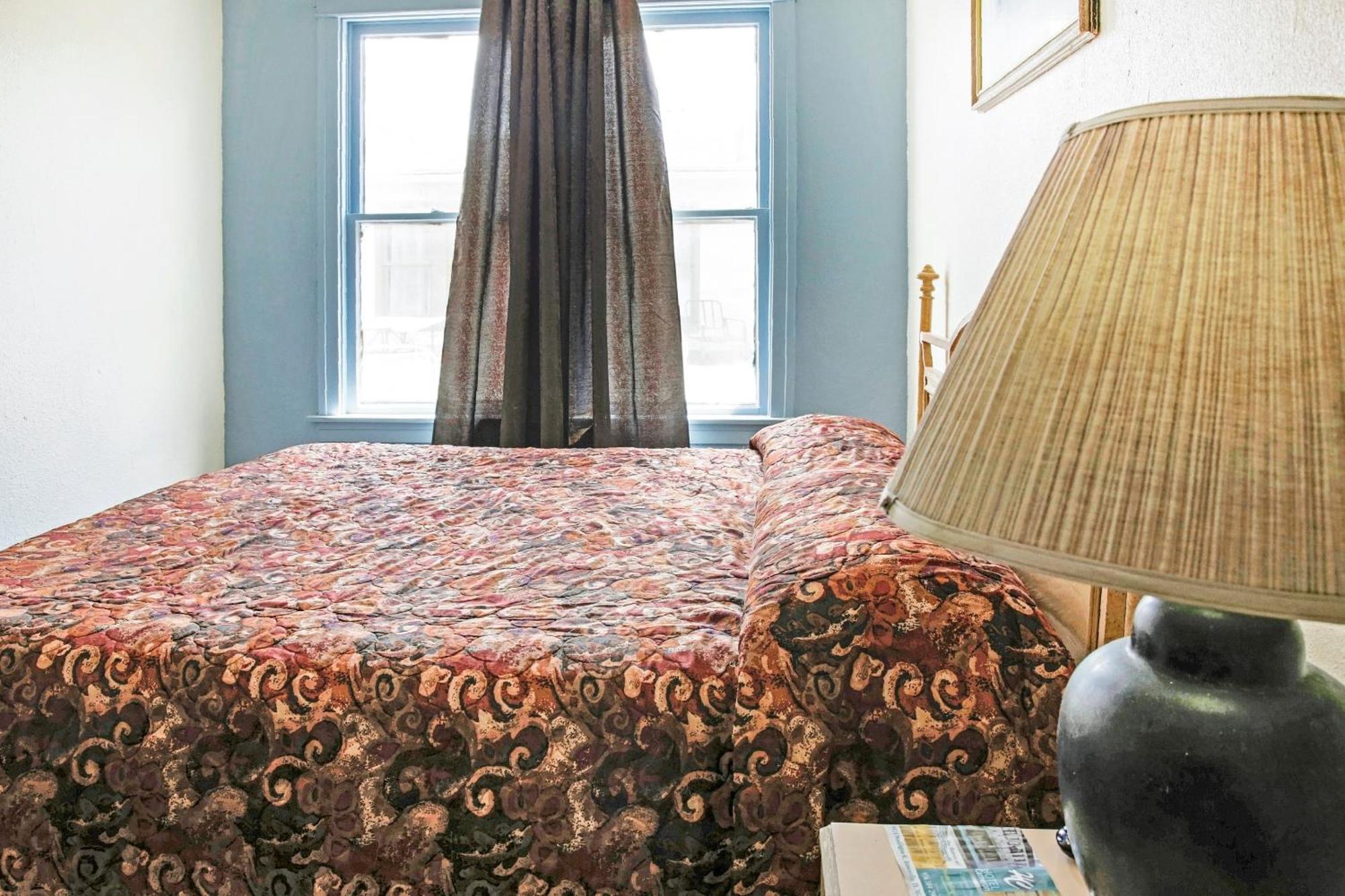 Oyo Historic Cameron Hotel Brownsville I-69E Zewnętrze zdjęcie