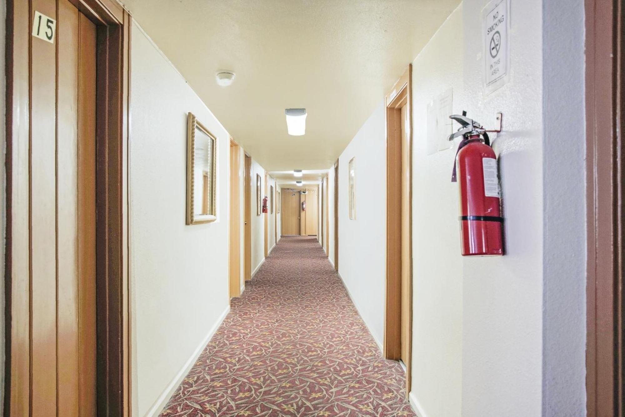 Oyo Historic Cameron Hotel Brownsville I-69E Zewnętrze zdjęcie