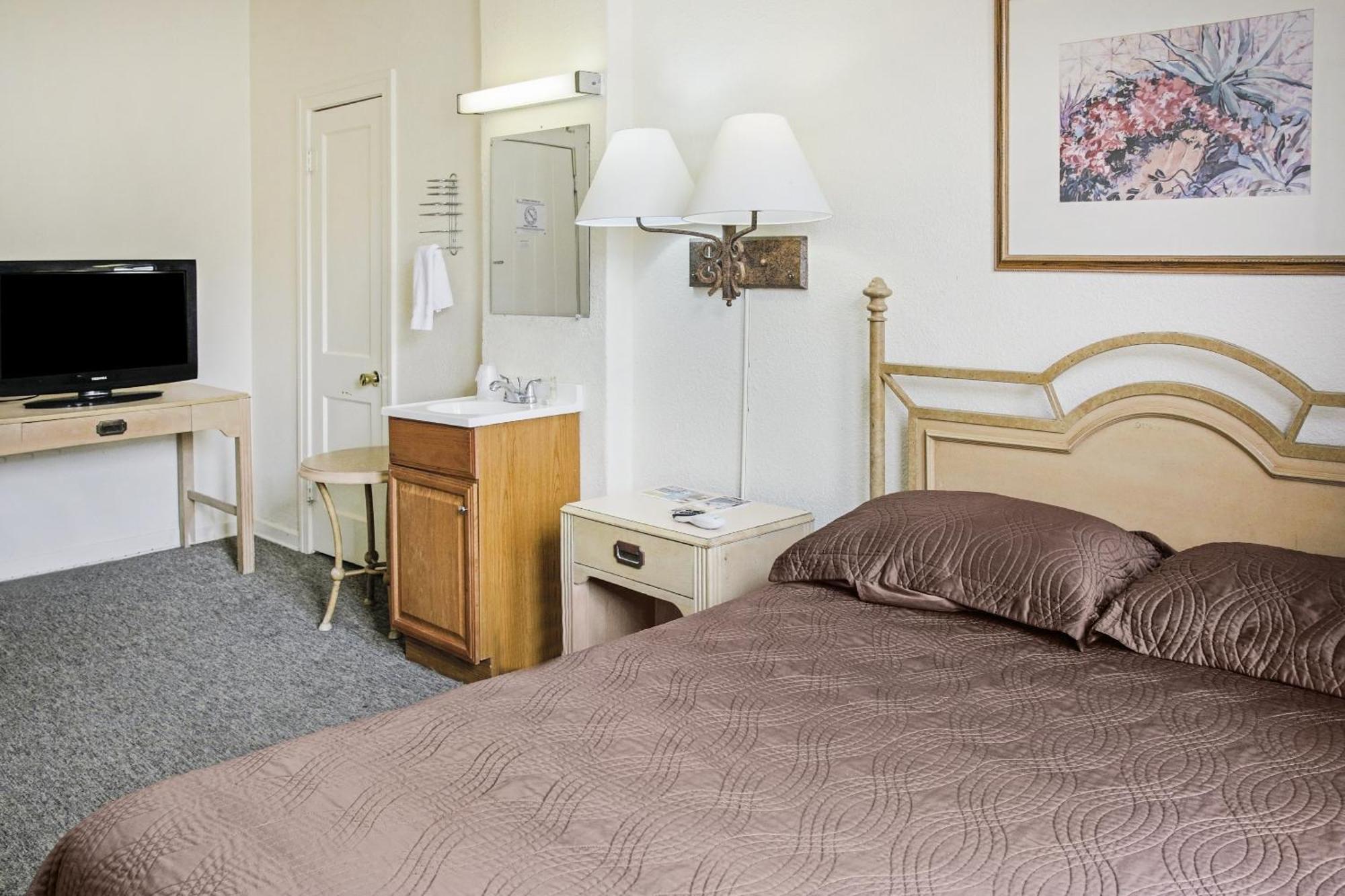 Oyo Historic Cameron Hotel Brownsville I-69E Zewnętrze zdjęcie