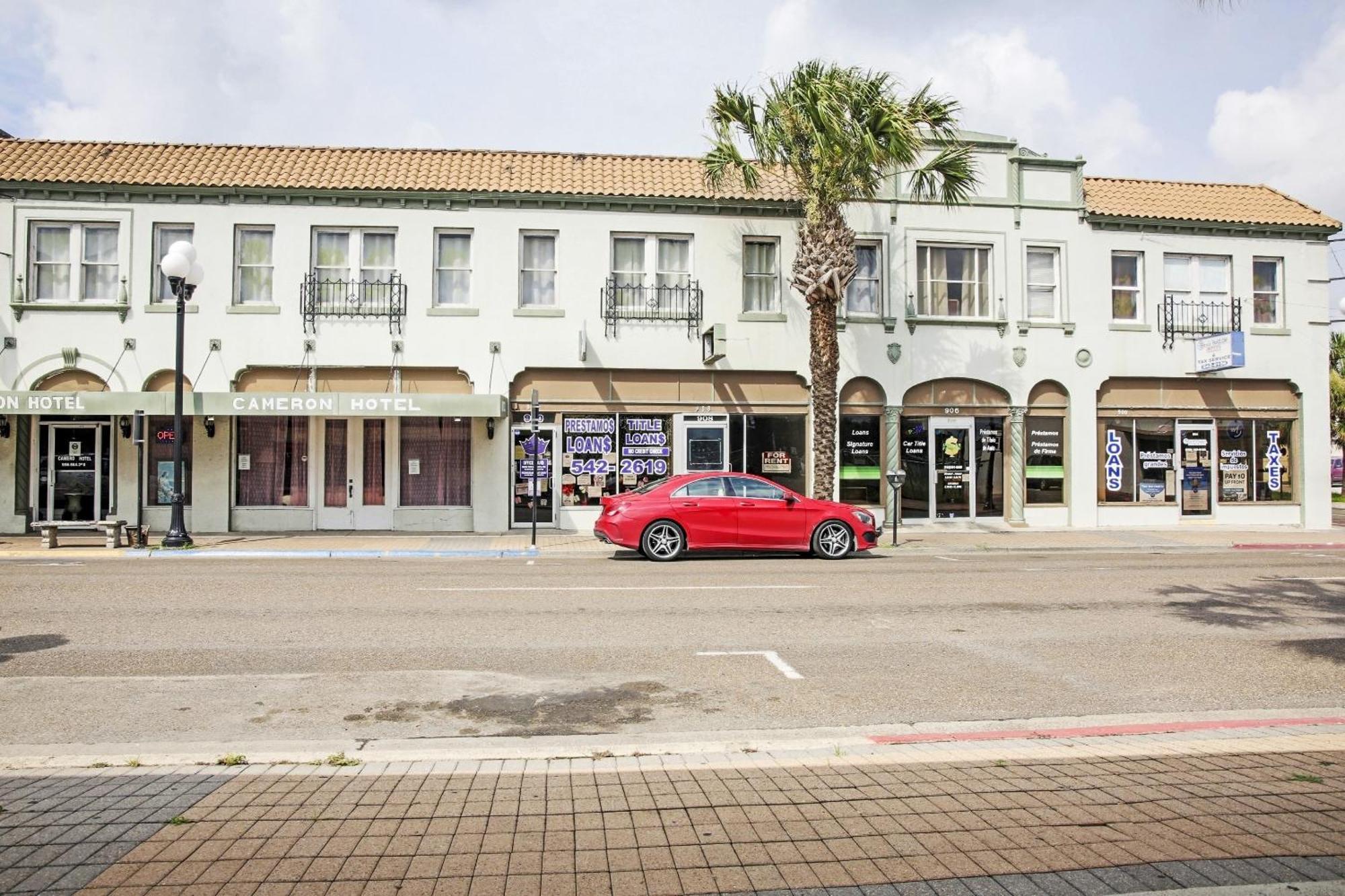Oyo Historic Cameron Hotel Brownsville I-69E Zewnętrze zdjęcie